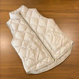 JCREW puffer vest in tan